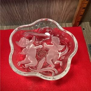 Mikasa bowl